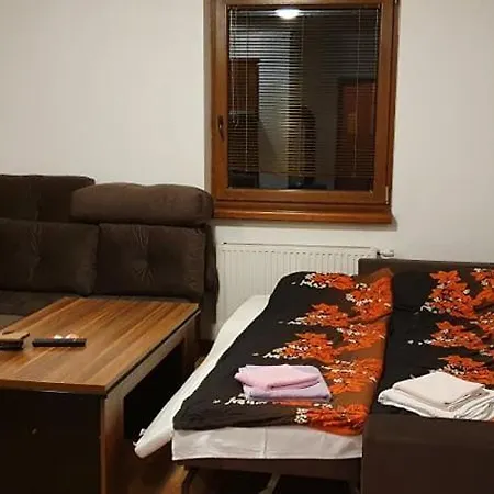 Andrea & Goran 106 ヴラシチ